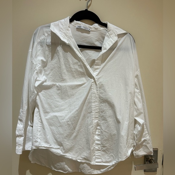 Zara White Button Down - Picture 1 of 2